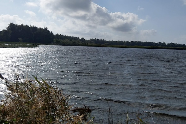 Foto van Charmant toevluchtsoord in Marielyst - Vakantiehuis in Væggerløse - WaterView