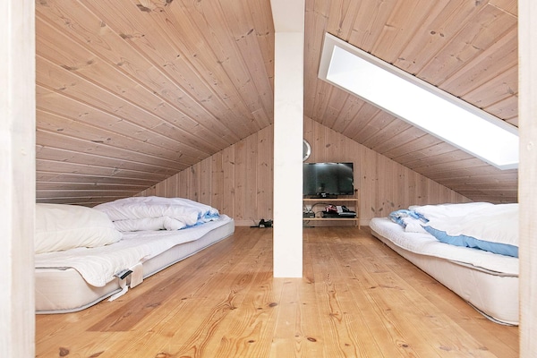 Foto van Luxe retraite met spa -- By Traum Ferienwohnungen - Vakantiehuis in Millinge - Indoor