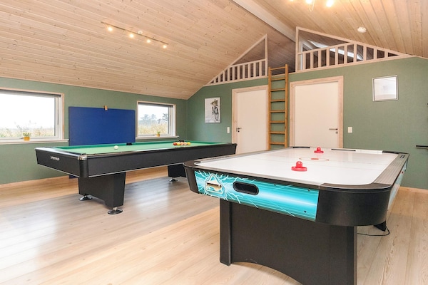 Foto van Luxe retraite met spa -- By Traum Ferienwohnungen - Vakantiehuis in Millinge - Indoor