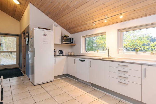 Foto van Luxe retraite met spa -- By Traum Ferienwohnungen - Vakantiehuis in Millinge - Indoor