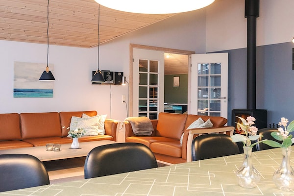 Foto van Luxe retraite met spa -- By Traum Ferienwohnungen - Vakantiehuis in Millinge - Indoor