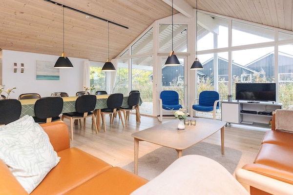 Foto van Luxe retraite met spa -- By Traum Ferienwohnungen - Vakantiehuis in Millinge - Indoor
