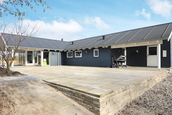 Foto van Luxe retraite met spa -- By Traum Ferienwohnungen - Vakantiehuis in Millinge - View