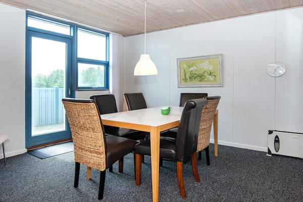 Foto van Gezellig strandhuis -- By Traum Ferienwohnungen - Vakantiehuis in Hvide Sande - Indoor