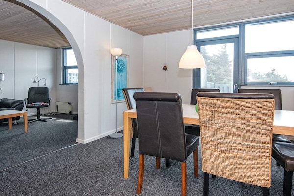 Foto van Gezellig strandhuis -- By Traum Ferienwohnungen - Vakantiehuis in Hvide Sande - Indoor