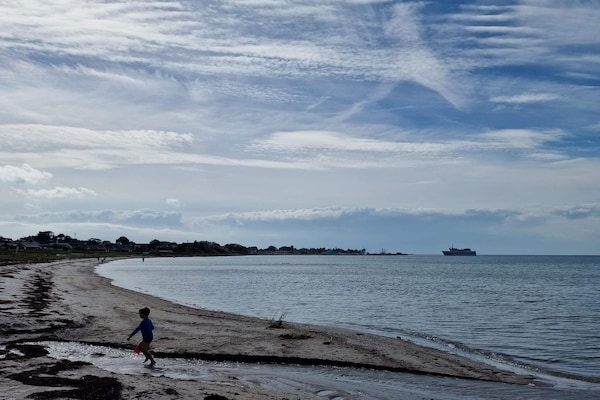 Foto van Gezellig huisje met open haard - Vakantiehuis in Væggerløse - WaterView