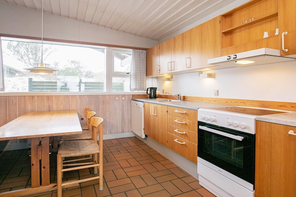Foto van 6 persoons vakantie huis op een vakantie park in Hanstholm - Indoor
