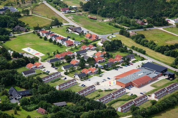 Foto van Gezellig toevluchtsoord in vakantiepark - Vakantiehuis in Blåvand - Outdoor