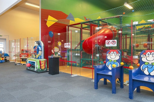 Foto van 10 persoons vakantie huis op een vakantie park in Blåvand - Untagged