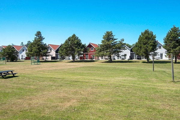 Foto van 6 persoons vakantie huis op een vakantie park in Blåvand - View