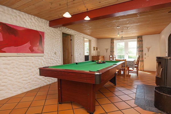 Foto van Luxe vakantieverblijf met zwembad - Vakantiehuis in Thyholm - Indoor