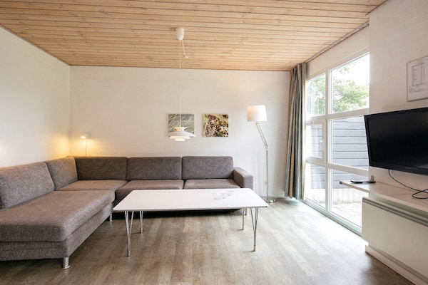 Foto van 6 persoons vakantie huis op een vakantie park in Blåvand - Indoor