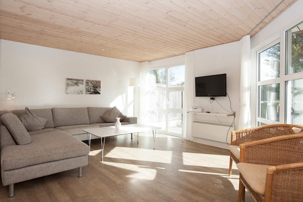 Foto van 6 persoons vakantie huis op een vakantie park in Blåvand - Indoor