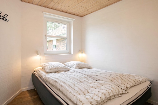 Foto van 6 persoons vakantie huis op een vakantie park in Blåvand - Indoor