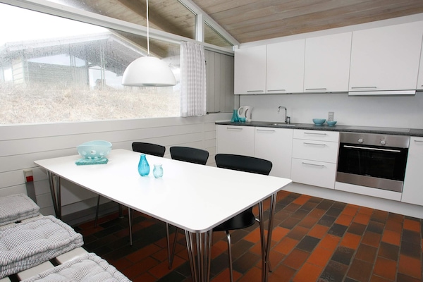 Foto van 6 persoons vakantie huis op een vakantie park in Hanstholm - Indoor