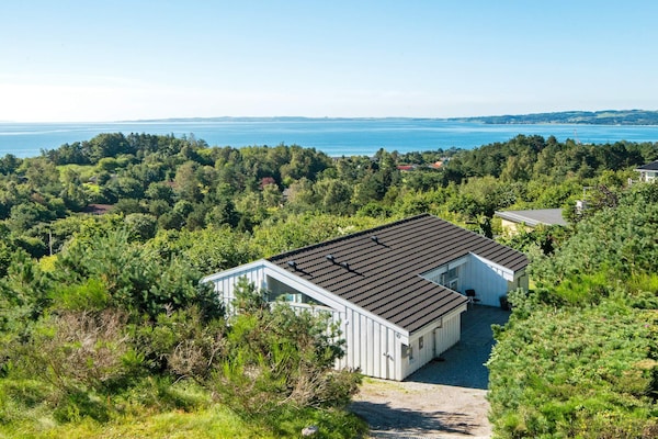 Foto van Panoramisch zwembad toevluchtsoord -- By Traum Ferienwohnungen - Outdoor