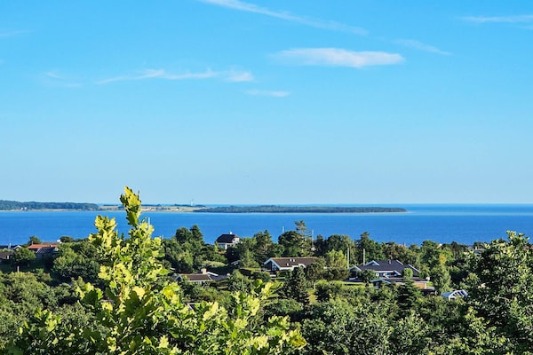 Foto van Panoramisch zwembad toevluchtsoord -- By Traum Ferienwohnungen - WaterView