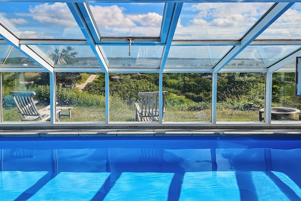Foto van Panoramisch zwembad toevluchtsoord -- By Traum Ferienwohnungen - Pool