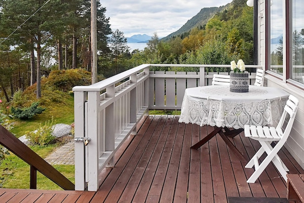 Foto van 8 persoons vakantie huis in EIDSVÅG-By Traum - Vakantiehuis in Eidsvåg - Outdoor