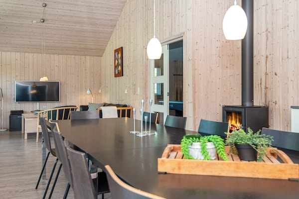 Foto van Luxe strandhuis met zwembad - Vakantiehuis in Odder - Indoor