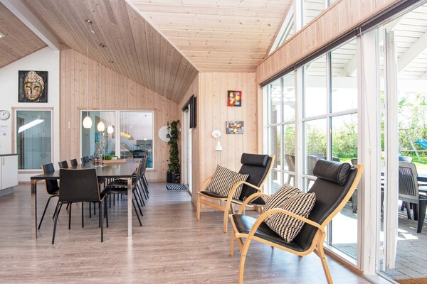 Foto van Luxe strandhuis met zwembad - Vakantiehuis in Odder - Indoor