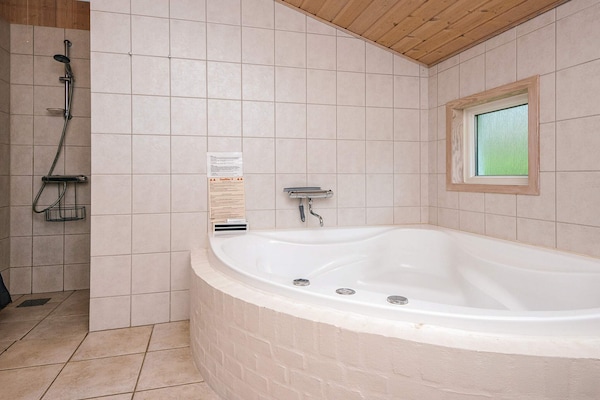 Foto van 6 persoons vakantie huis in Oksbøl-By Traum - Vakantiehuis in Oksbøl - Spa