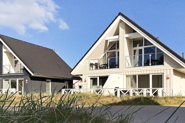 Foto van Modern vakantiehuis met terras - Vakantiehuis in Wendtorf - Outdoor