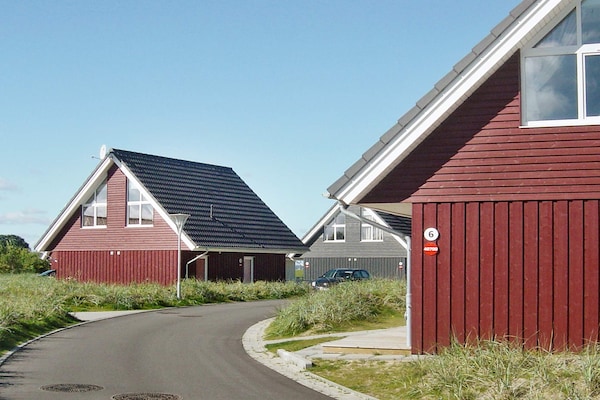 Foto van Modern vakantiehuis met terras - Vakantiehuis in Wendtorf - Outdoor
