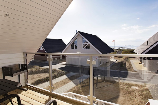 Foto van Modern vakantiehuis met terras - Vakantiehuis in Wendtorf - WaterView