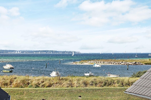 Foto van Huis op een uitstekende locatie aan de kust - Vakantiehuis in Wendtorf - WaterView