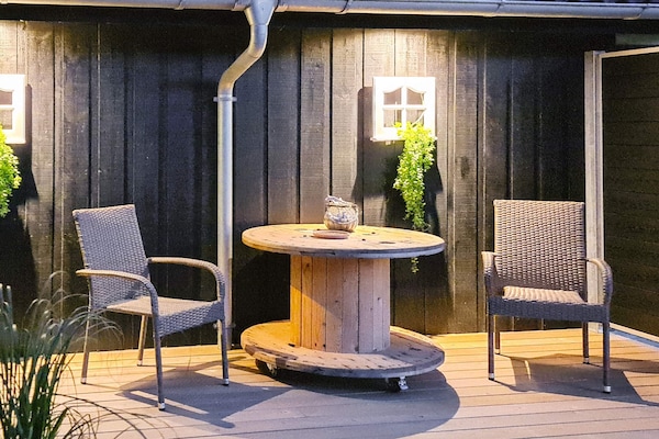 Foto van Stijlvol strandhuis -- By Traum Ferienwohnungen - Vakantiehuis in Nordborg - Outdoor