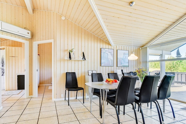 Foto van Stijlvol strandhuis -- By Traum Ferienwohnungen - Vakantiehuis in Nordborg - Indoor