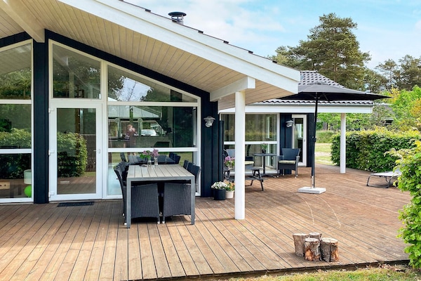 Foto van Ruim familieverblijf -- By Traum Ferienwohnungen - Vakantiehuis in Hals - Outdoor