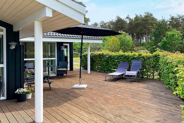 Foto van Ruim familieverblijf -- By Traum Ferienwohnungen - Vakantiehuis in Hals - Outdoor