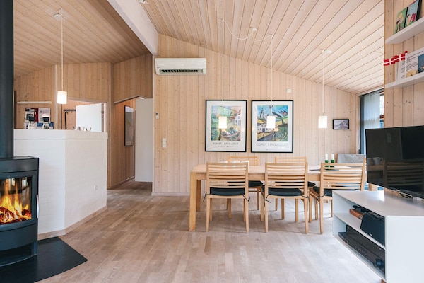 Foto van Gezellig strandhuis met spa - Vakantiehuis in Fjerritslev - Indoor