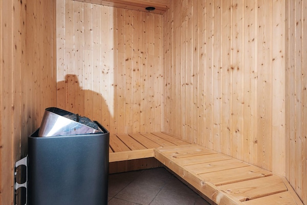 Foto van Gezellig strandhuis met spa - Vakantiehuis in Fjerritslev - Indoor