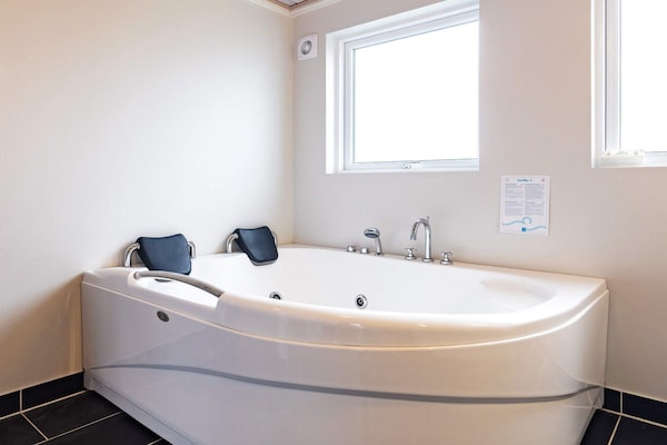 Foto van 6 persoons vakantie huis in Hirtshals-By Traum - Vakantiehuis in Hirtshals - Spa