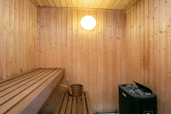 Foto van 12 persoons vakantie huis in Hirtshals-By Traum - Vakantiehuis in Hirtshals - Sauna