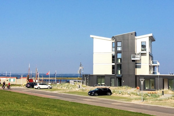 Foto van Stijlvol vakantieappartement aan zee - Vakantiehuis in Wendtorf - Outdoor