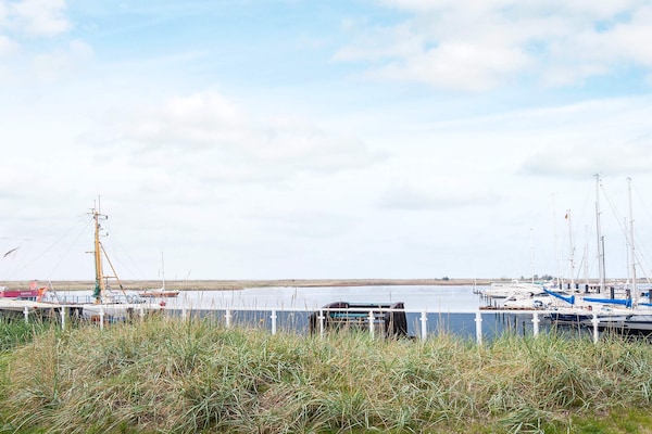 Foto van Vakantie aan de Oostzee met uitzicht op de haven - Vakantiehuis in Wendtorf - WaterView