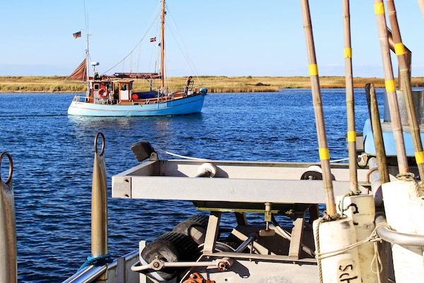 Foto van Vakantie aan de Oostzee met uitzicht op de haven - Vakantiehuis in Wendtorf - Untagged