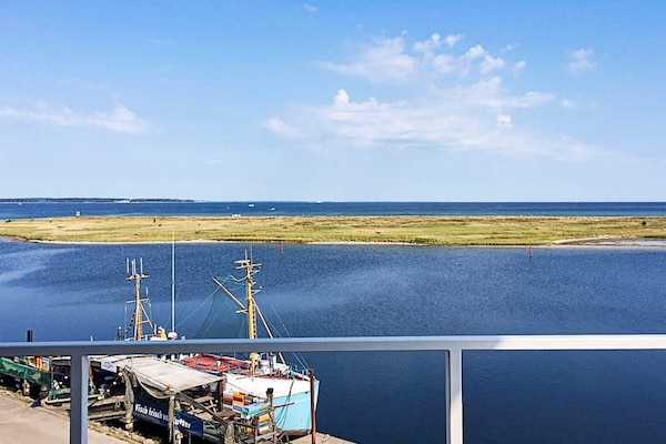 Foto van Appartement met panoramisch uitzicht op de haven - Vakantiehuis in Wendtorf - WaterView