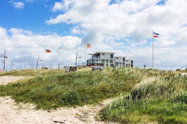 Foto van Stijlvol verblijf aan de jachthaven - Vakantiehuis in Wendtorf - Outdoor