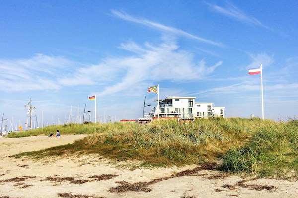Foto van Appartement met uitzicht op zee en balkon - Vakantiehuis in Wendtorf - Outdoor