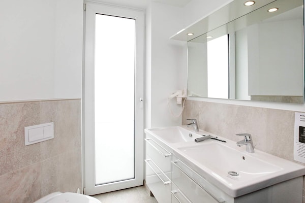 Foto van Appartement met uitzicht op zee en balkon - Vakantiehuis in Wendtorf - Indoor