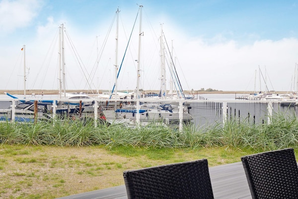 Foto van Stijlvol appartement aan de Förde - Vakantiehuis in Wendtorf - WaterView