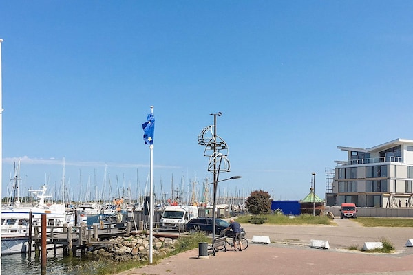 Foto van Stijlvol appartement aan de Förde - Vakantiehuis in Wendtorf - Outdoor