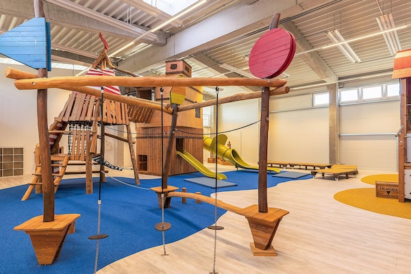Foto van 12 persoons vakantie huis in Wendtorf - Vakantiehuis in Wendtorf - TanningRoom