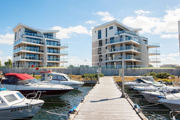 Foto van Modern penthouse aan de haven - Vakantiehuis in Wendtorf - Outdoor