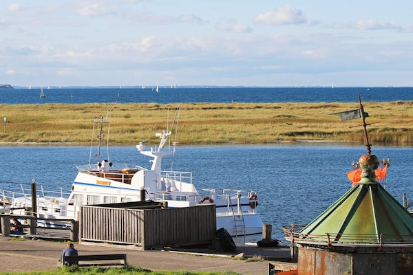 Foto van Appartement in de jachthaven met uitzicht op zee - Vakantiehuis in Wendtorf - WaterView